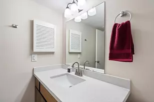 8419 Hearth Dr, Houston, TX 77054 - Photo 19