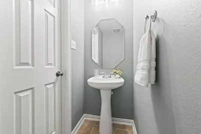 35 Monet Bend Place, The Woodlands, TX 77382 - Photo 11
