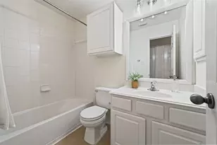 35 Monet Bend Pl, The Woodlands, TX 77382 - Photo 33