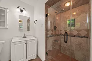 4002 Cheena Dr, Houston, TX 77025 - Photo 31