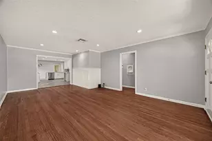 4002 Cheena Dr, Houston, TX 77025 - Photo 17