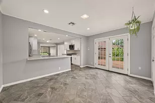 4002 Cheena Dr, Houston, TX 77025 - Photo 9