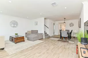 5791 Maple Hill Dr, Houston, TX 77088 - Photo 7