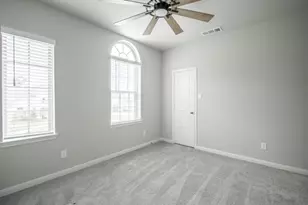 21449 Kings Guild Ln, Kingwood, TX 77339 - Photo 11