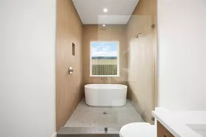 422 E 41 Street, Houston, TX 77022 - Photo 25