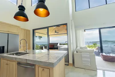 00 En Frente De Isla Comercio Puntarenas Pajaros, ,  60105 - Photo 5