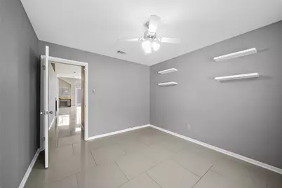 83 N Rushwing Circle, The Woodlands, TX 77381 - Photo 19