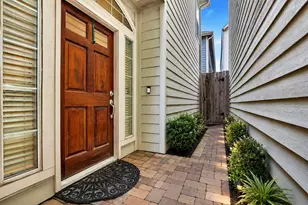2835 Clinton Dr, Houston, TX 77020 - Photo 15