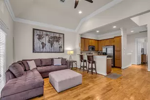 2835 Clinton Dr, Houston, TX 77020 - Photo 3