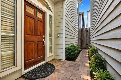 2835 Clinton Drive, Houston, TX 77020 - Photo 15