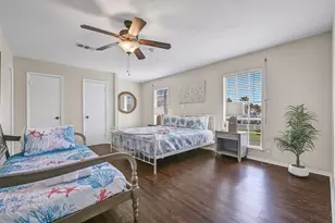 14005 Grambo Blvd, Galveston, TX 77554 - Photo 27