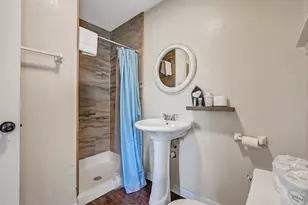 14005 Grambo Blvd, Galveston, TX 77554 - Photo 29