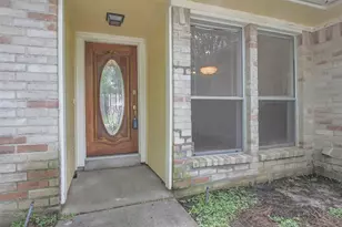 73 Timberspire Ln, The Woodlands, TX 77380 - Photo 3