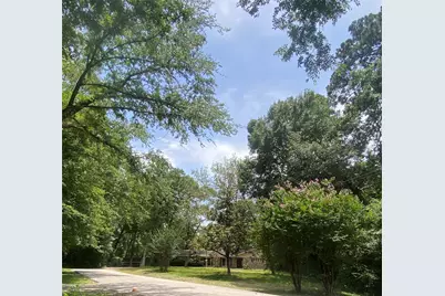 108 Hereford Drive, Conroe, TX 77304 - Photo 3