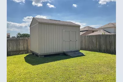 7007 Primrose Road, Baytown, TX 77521 - Photo 5