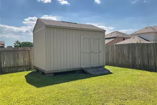 7007 Primrose Rd, Baytown, TX 77521 - Photo 5