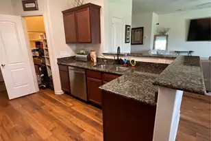 7007 Primrose Rd, Baytown, TX 77521 - Photo 17