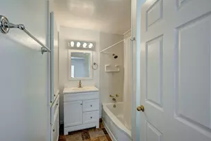 447 W 22nd St, Houston, TX 77008 - Photo 13