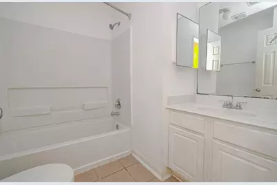 3815 Shire Valley Drive, Missouri City, TX 77459 - Photo 13