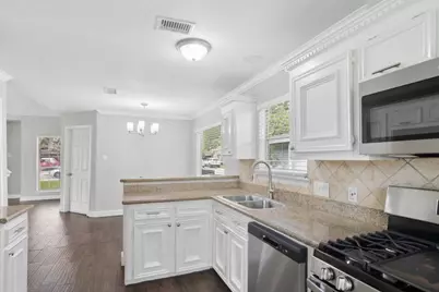 946 Pennygent Lane, Channelview, TX 77530 - Photo 9