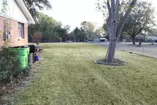 1618 Bernie Ave, Rosenberg, TX 77471 - Photo 9