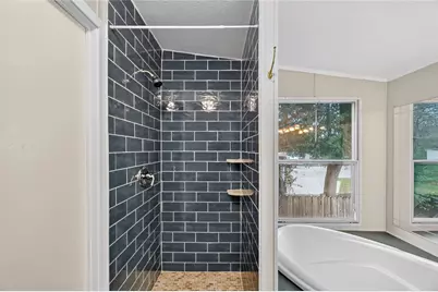 9623 Meadowvine Drive, Houston, TX 77044 - Photo 17