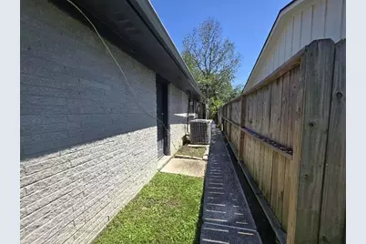 1307 Cactus Street, Baytown, TX 77521 - Photo 13