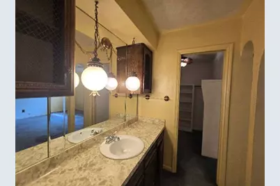 1307 Cactus Street, Baytown, TX 77521 - Photo 11