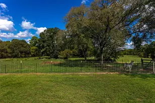 8119 Cr 209, Plantersville, TX 77363 - Photo 15