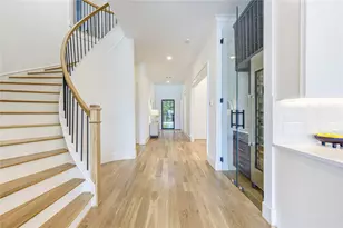 1721 Du Barry Ln, Houston, TX 77018 - Photo 9