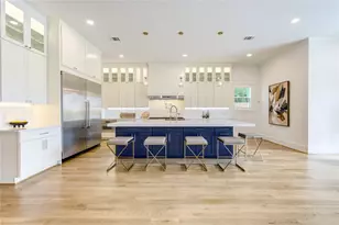 1721 Du Barry Ln, Houston, TX 77018 - Photo 11
