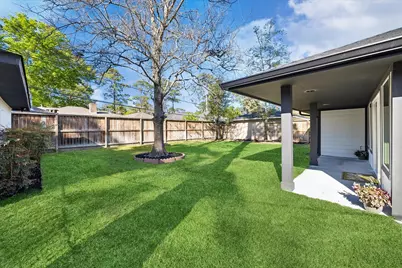 10042 Valley Forge Drive, Houston, TX 77042 - Photo 29