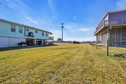 1048 N Crystal Beach Road, Port Bolivar, TX 77650 - Photo 5