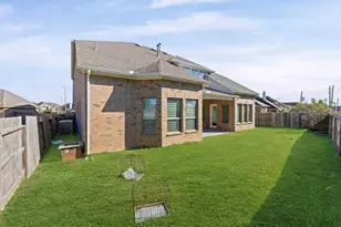 6126 Garden Lakes Ln, Sugar Land, TX 77479 - Photo 21