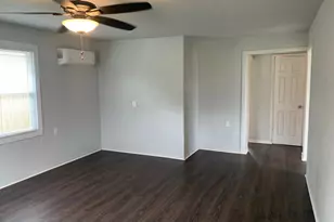 2306 28th Ave N, Texas City, TX 77590 - Photo 3