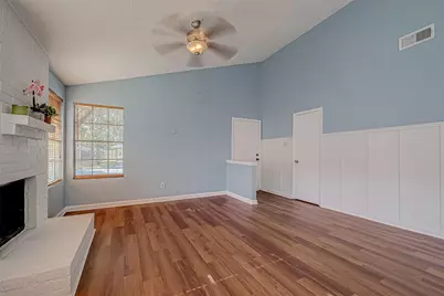 14018 Blue Falls Drive, Sugar Land, TX 77498 - Photo 5