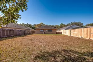 14018 Blue Falls Dr, Sugar Land, TX 77498 - Photo 29