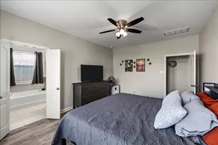 7820 Quartz Ln, Texas City, TX 77591 - Photo 19