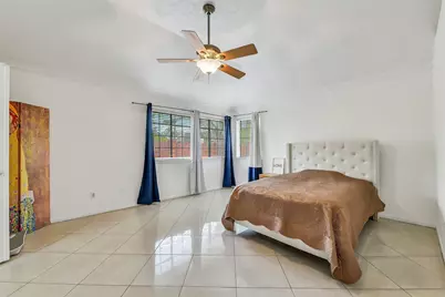 14554 Sycamore Lake Road, Houston, TX 77062 - Photo 25