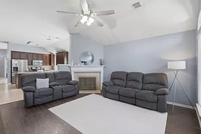 11207 Timbertree Lane, Houston, TX 77070 - Photo 13