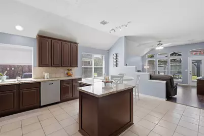 11207 Timbertree Lane, Houston, TX 77070 - Photo 7