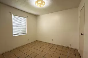 8842 Barton St, Houston, TX 77075 - Photo 13