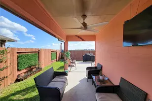 610 Autumn Flats Wy, Rosharon, TX 77583 - Photo 19