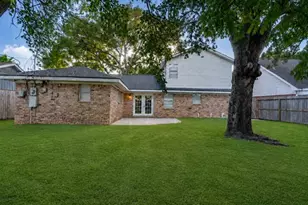 2305 Peach Ln, Pasadena, TX 77502 - Photo 31