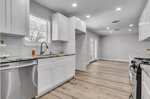 2305 Peach Ln, Pasadena, TX 77502 - Photo 15
