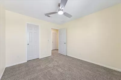 10725 Bancroft Park Lane, Houston, TX 77075 - Photo 21