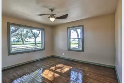 14114 Highway 36, Needville, TX 77461 - Photo 17