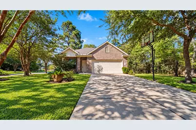 11246 Glenforest Drive, Montgomery, TX 77356 - Photo 1