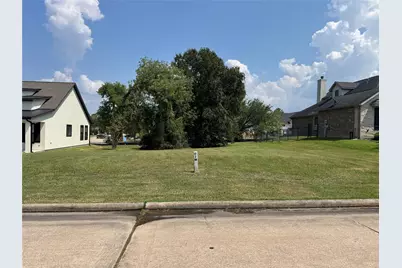 26 Hillsborough Drive E, Montgomery, TX 77356 - Photo 1