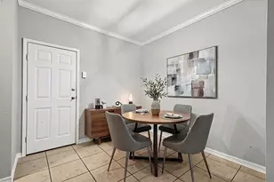 9850 Pagewood Ln, Houston, TX 77042 - Photo 5